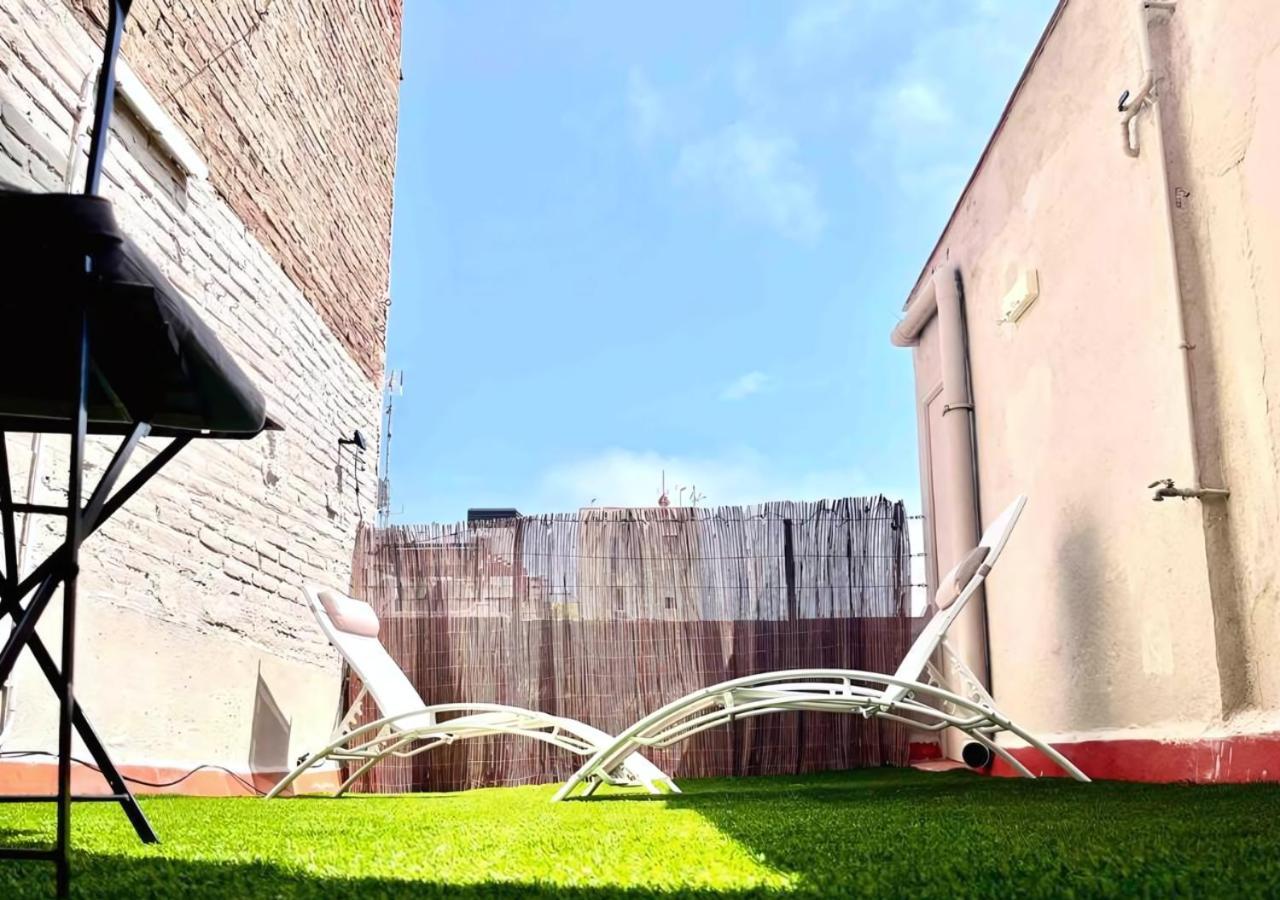 Taulat Loft L Poblenou Beach L Self Check In L Terrace Penthouse Barcellona Esterno foto